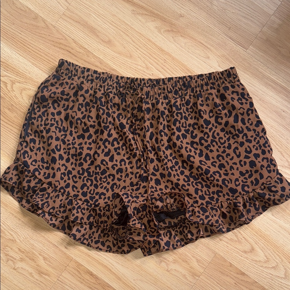 Sienna Sky Leopard Print Ruffle Shorts Size XL drawstring
